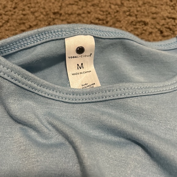 yogicious size medium worn once - Picture 3 of 3
